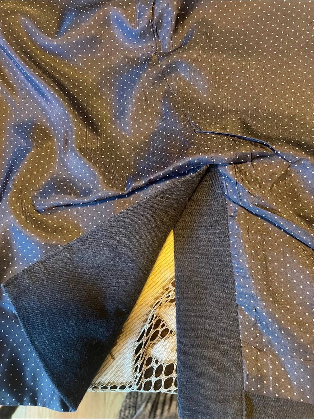 Banana Republic Tailored Slim Fit Dark Navy Two-Button Sport Coat Vietnam